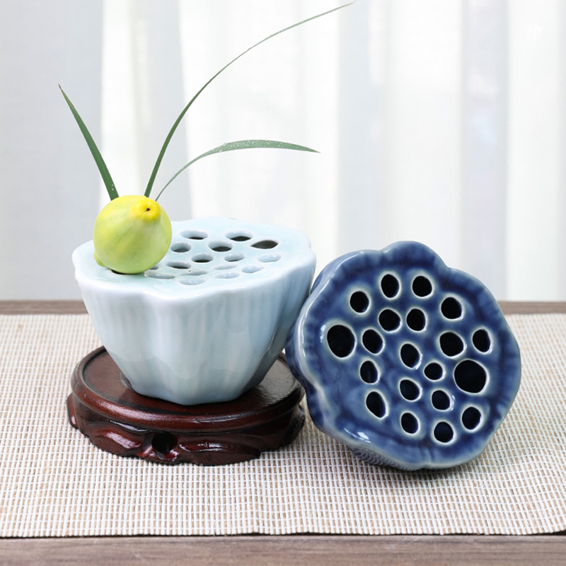 Ikebana Vase Kenzan - สไตล์ญี่ปุ่น Ikebana ผู้ถือเซรามิค Lotus Shape Ikebana