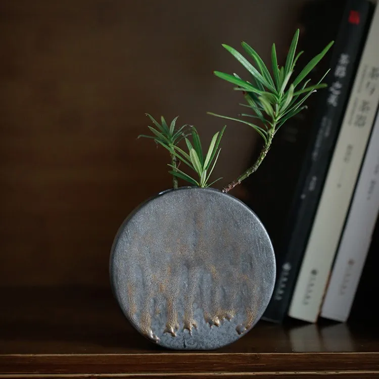 แจกันเซรามิกสไตล์เกาหลีแบบอิเค - Ikebana Vase Kenzan บทวิจารณ์และราคา