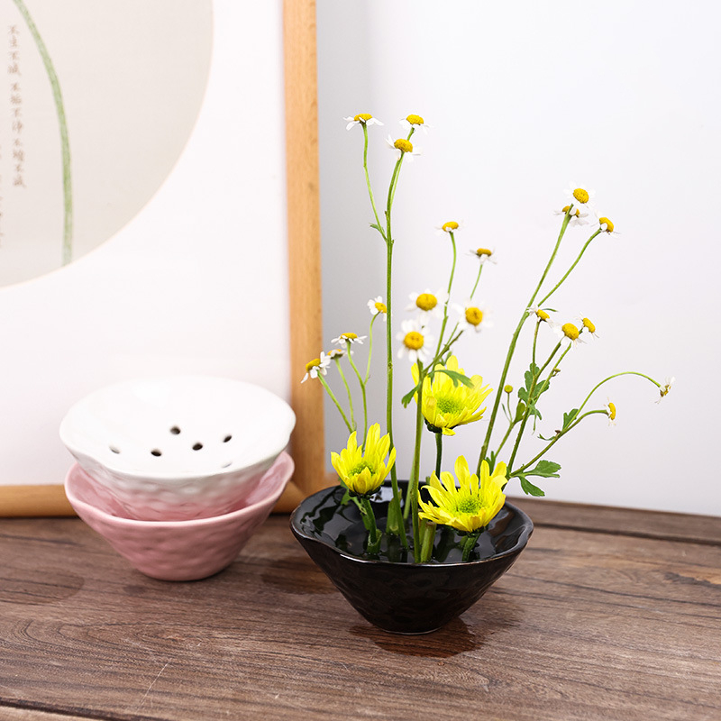 ชามใส่ดอกไม้ถ้ำเซรามิกสไตล์เซน - Ikebana Vase Kenzan บทวิจารณ์และราคา