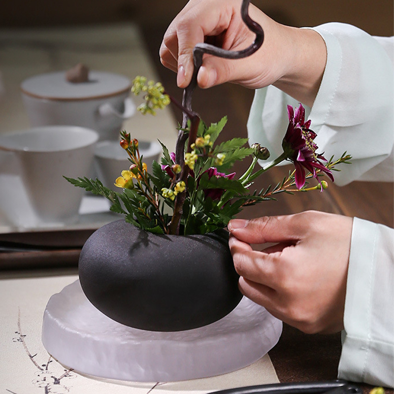 แจกันเซรามิกสไตล์ญี่ปุ่น ikeba - Ikebana Vase Kenzan บทวิจารณ์และราคา